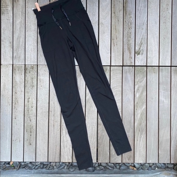 LULULEMON High Speed Black High Waisted Leggings - Picture 2 of 6